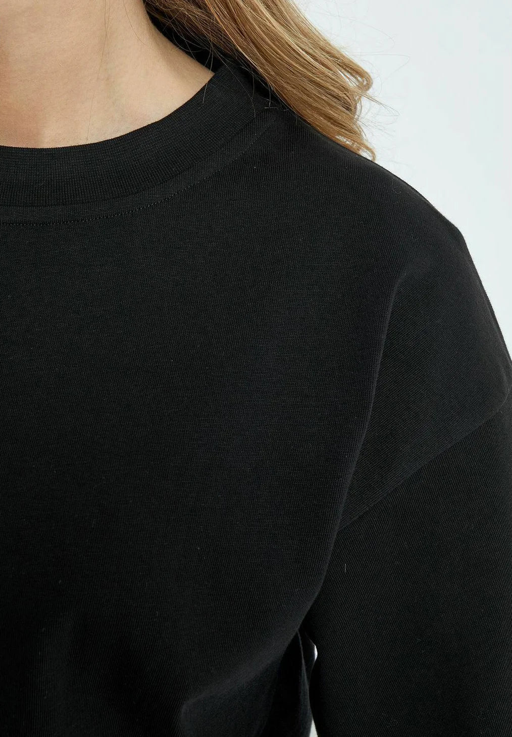 MSGamma Cropped Tee in Black