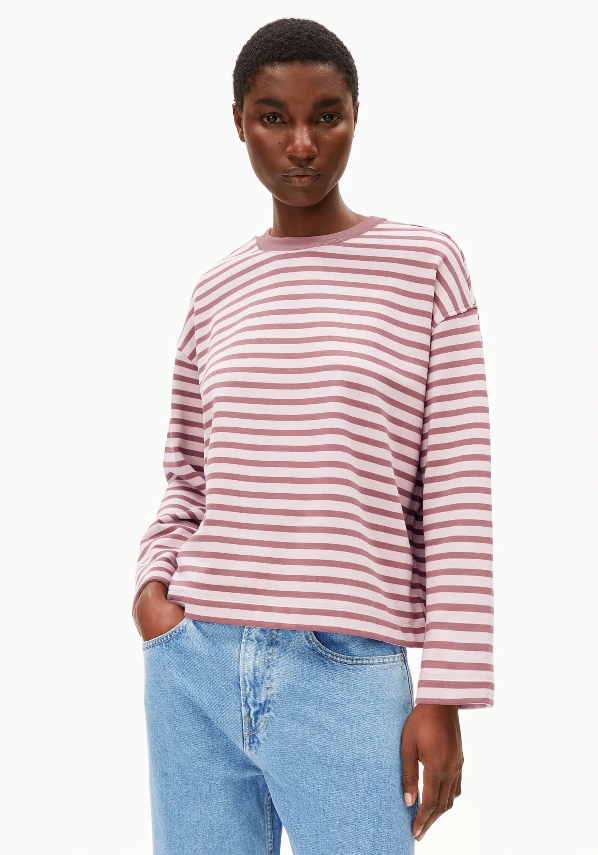 Frankaa Maarlen Stripe Sweater in Ice Grape/Dark Berry