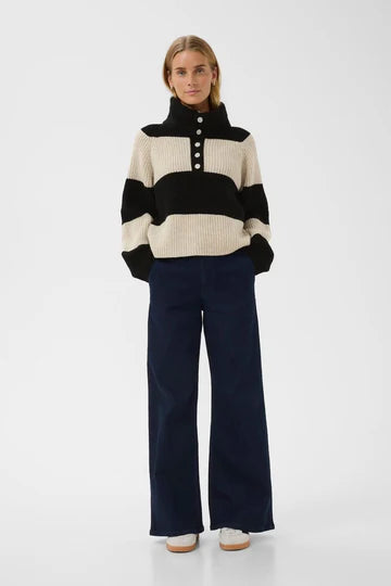 SimraPW Pullover in French Oak & Black