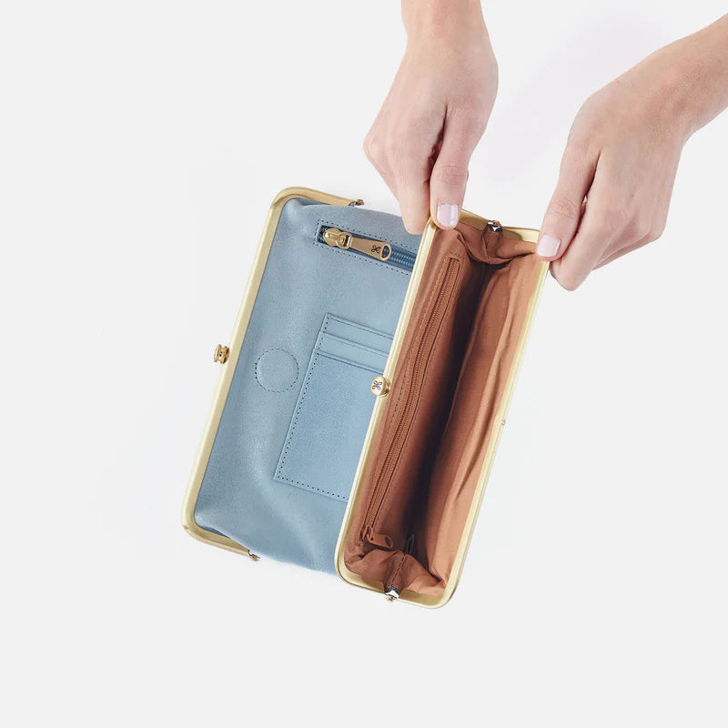 Lauren Clutch-Wallet- SKY