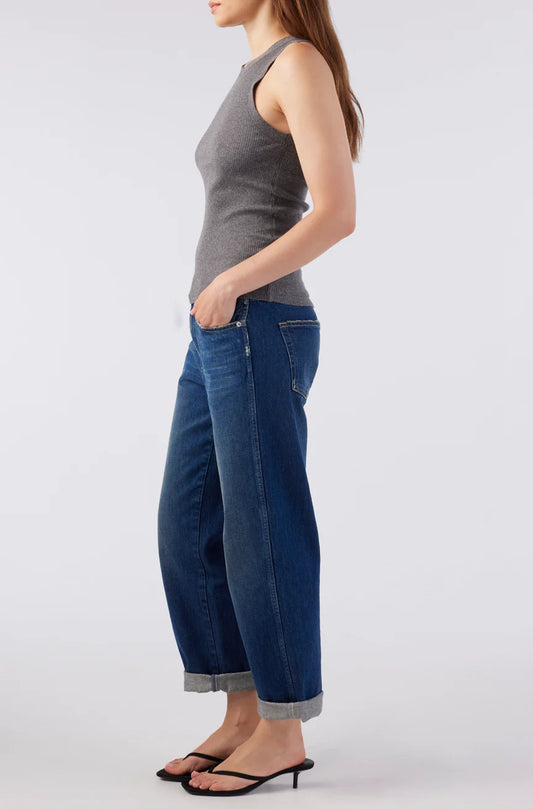 Valentina in Dreamboat