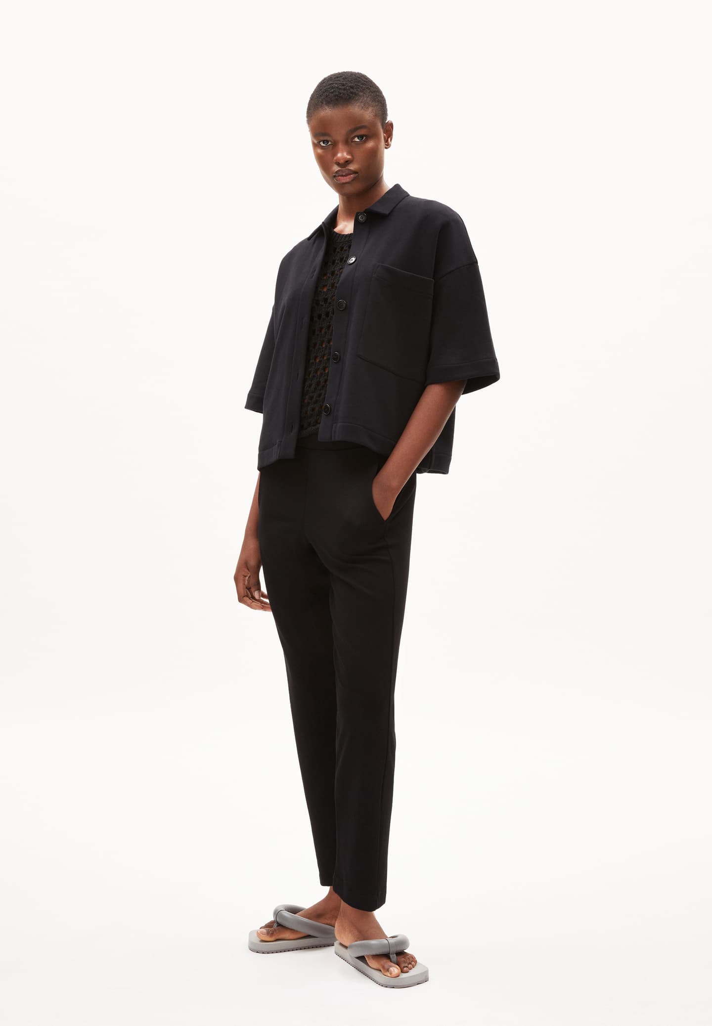 MAGDAALENA Pants in Black