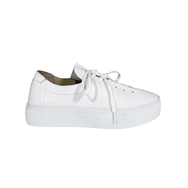 Vince Sneakers in White
