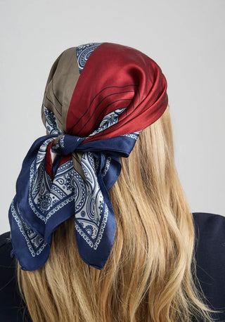 MSSIRI SILK SCARF - NAVY PAISLEY PRINT