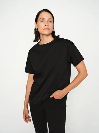 MMAinaTee in Black