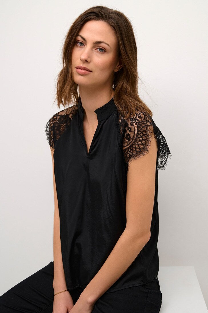 CRNola Lace Blouse (More Colours)