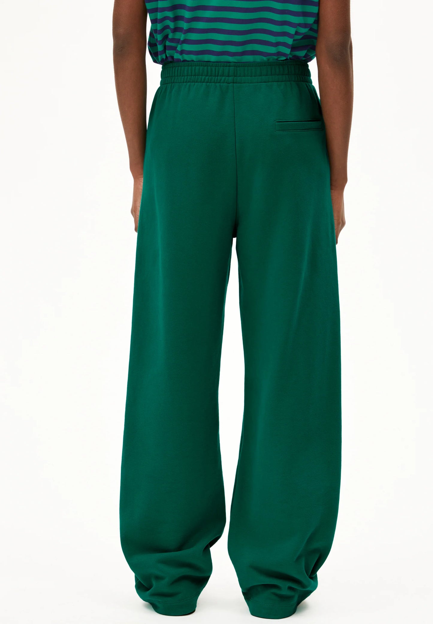 Iconic A Ivaara Pants in Emerald Green