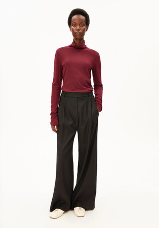 Grazilianaa Soft Longsleeve in Velvet Red