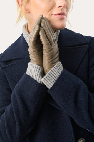 Carrin Gloves (More Colours)