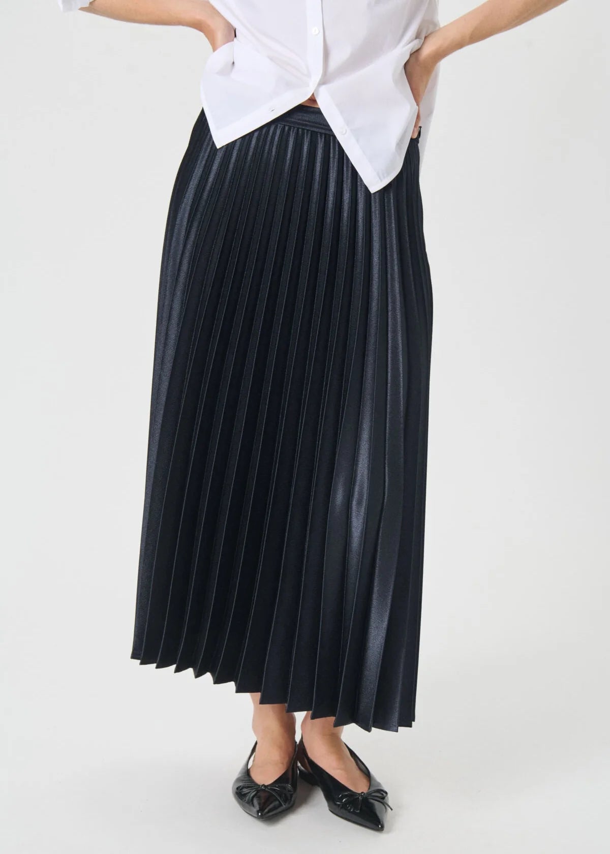 ViolettaPW Skirt in Dark Navy