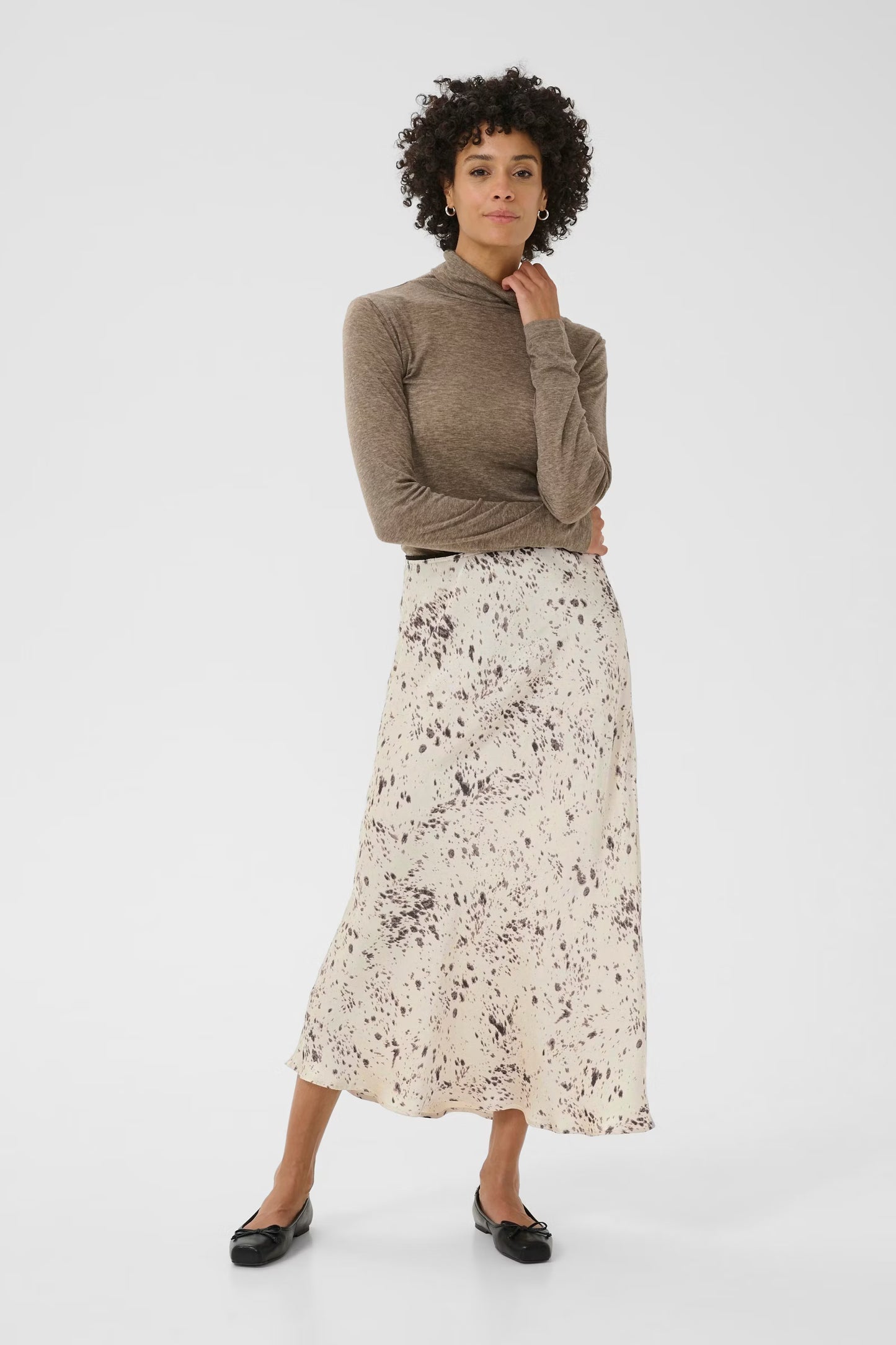 LaurinaPW Skirt in French Oak Scattered Print