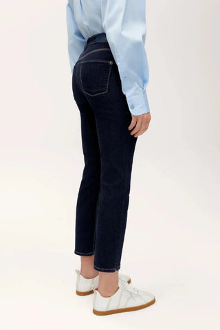 Piper Long in Modern Rinsed