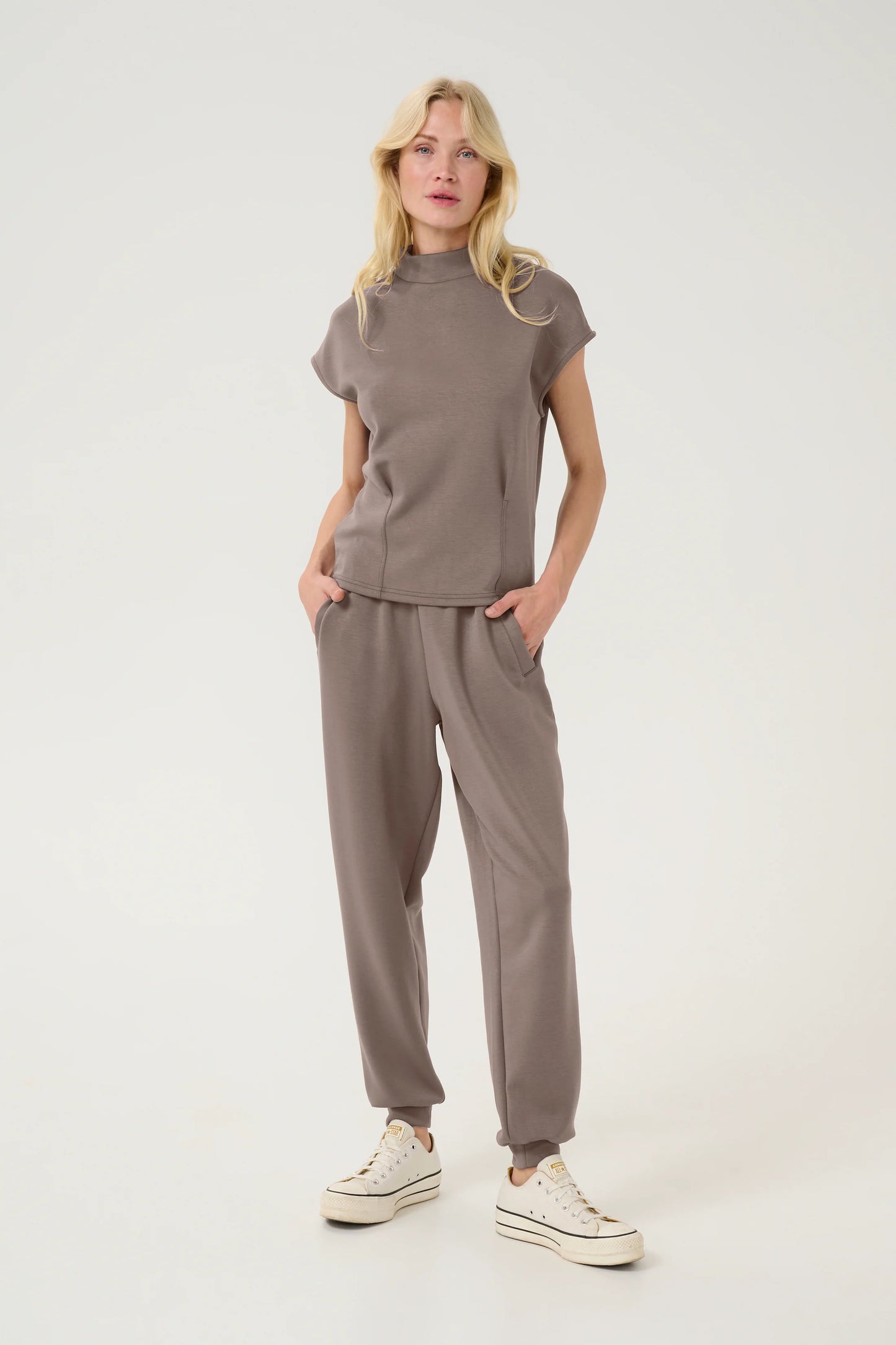 CUsula Chabrina Pants