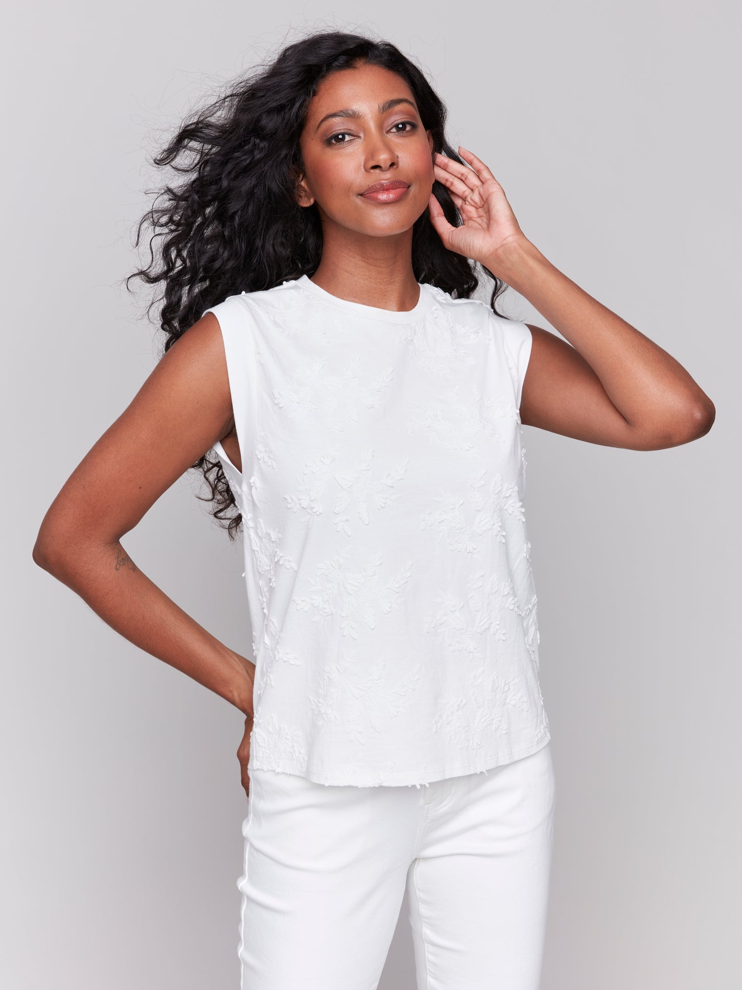 Sleeveless Crew Neck Top