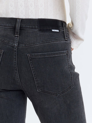 Rebel Ankle Mid Rise Slim Straight in Motion