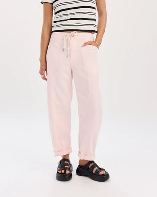VILLA DRAWSTRING BARREL PANT IN PETAL