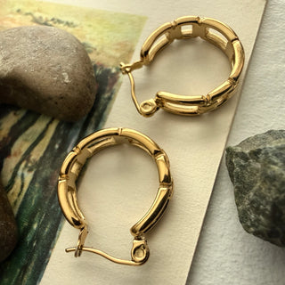 Fenrir Chain Link Hoop Earrings in Gold