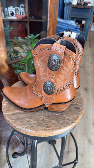 Shirley Missouri Warm Amber- Liberty Black