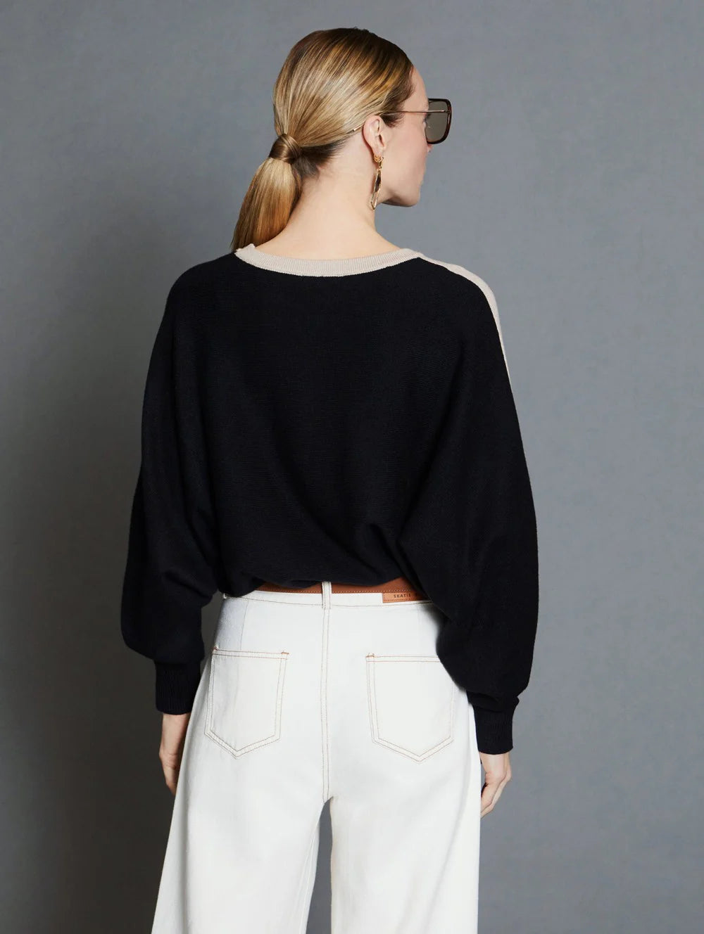 Skatie Bicolour Black & Beige viscose Sweater