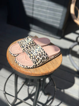 Spencer LX Wanderfoam- Leopard