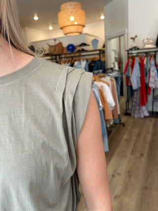 Lita Pleat Tee in Desert Sage