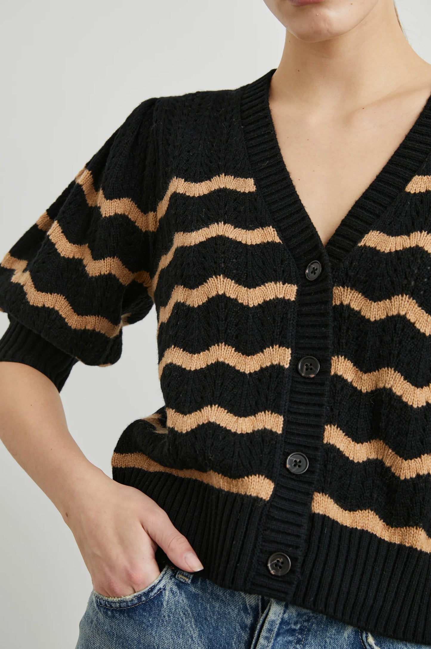 Isla - Black Camel Stripe