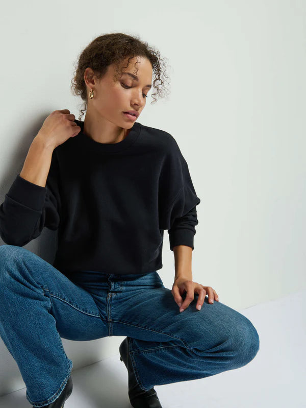 Jovie Classic Sweatshirt - Jet Black