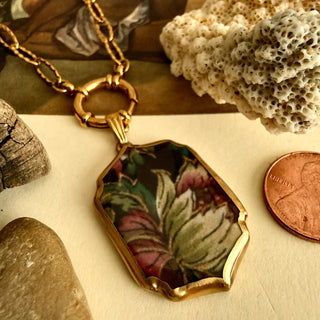 "Allerton" Floral Cold Porcelain Charm Necklace In Lima Huli