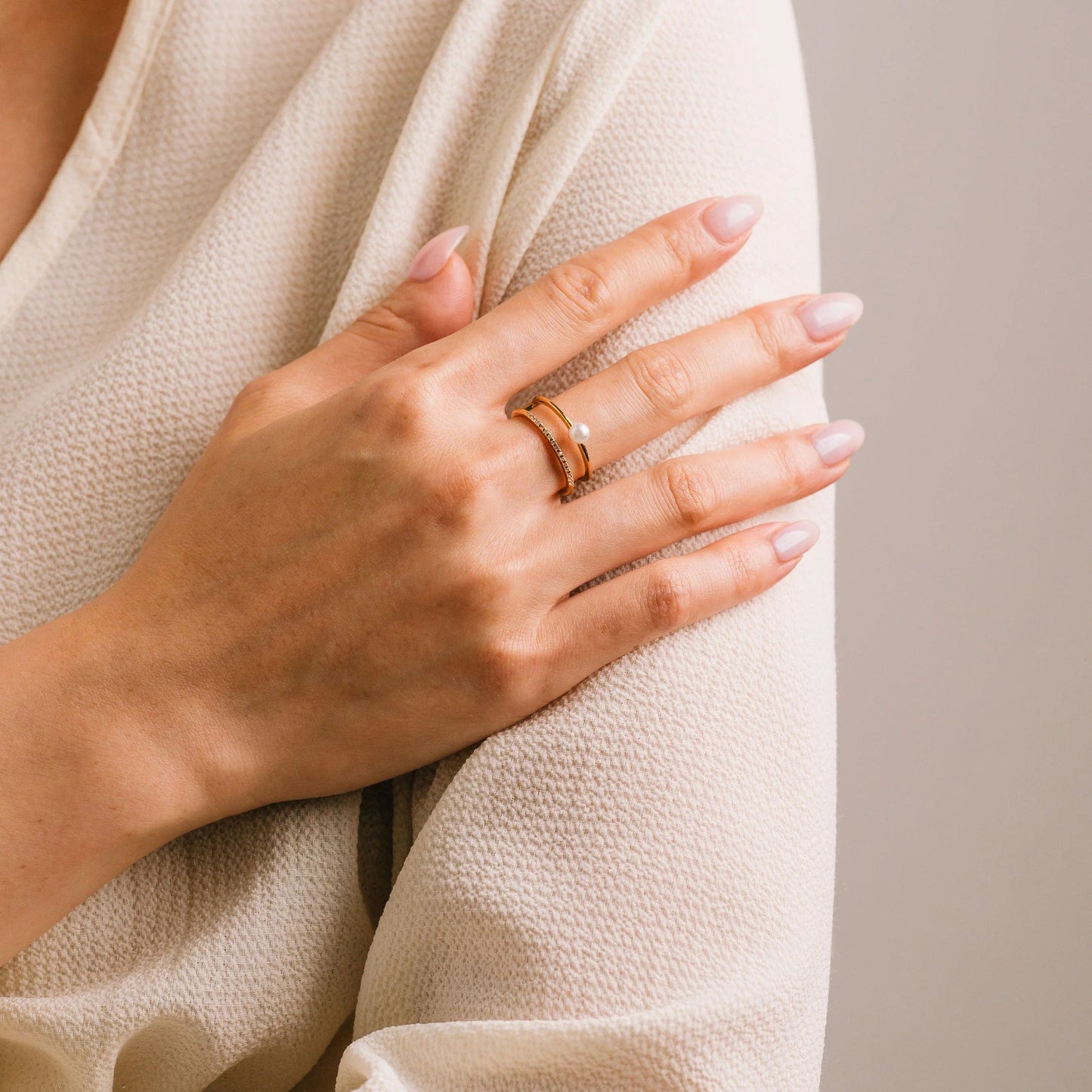 Neptune Pear Crystal Ring - Gold