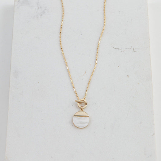 Oasis Toggle Necklace White