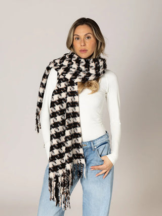 Houndstooth Superset Scarf in Natural/Black/Camel