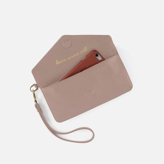 Goldie Wristlet in Pebbled Lether - Warm Adobe