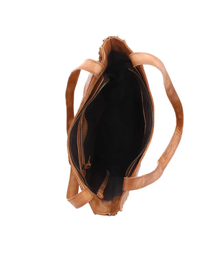 Ridgefield Tote in Camel Hand Wash