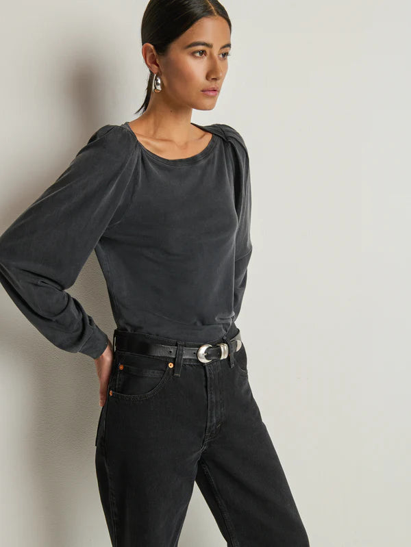 Sammy Envelope Neck Tee in Vintage Black