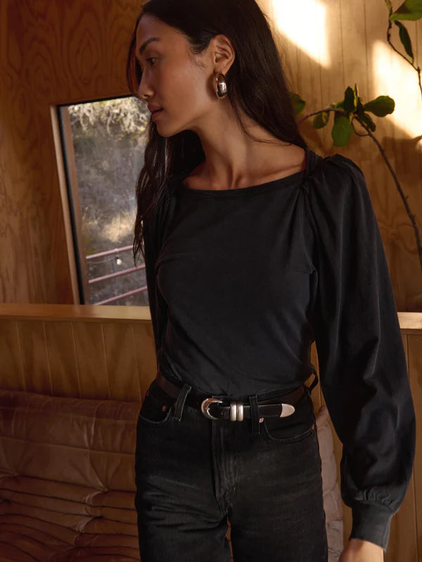 Sammy Envelope Neck Tee in Vintage Black