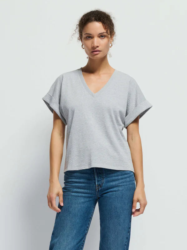 Stevie Cuffed V-Neck in Heather Grey