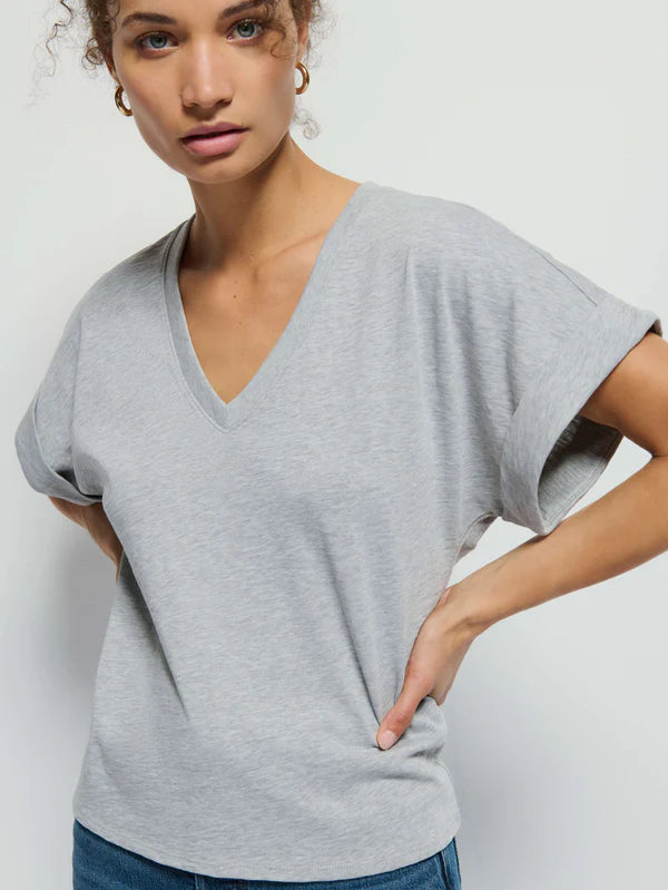 Stevie Cuffed V-Neck in Heather Grey