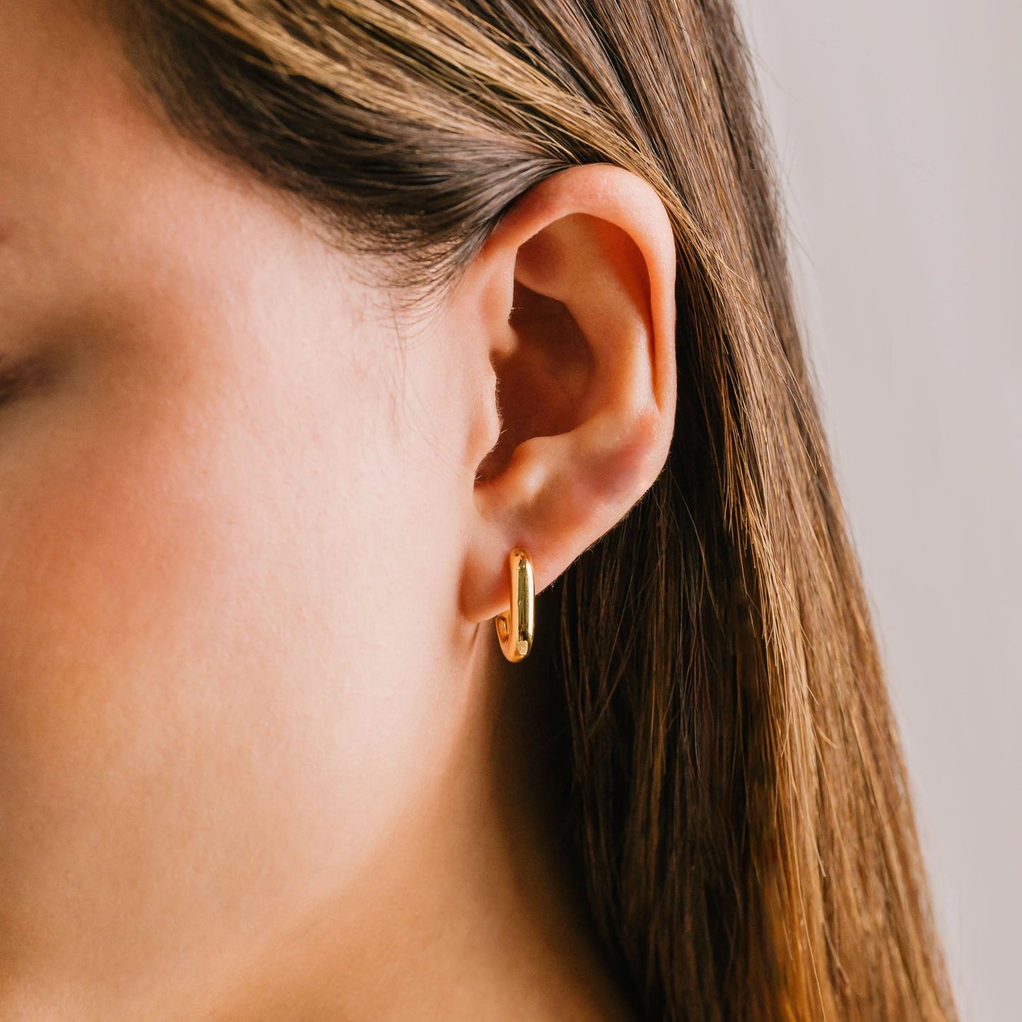 Small Paperclip Puff Hoop Earrings - Gold