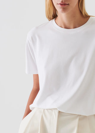 Iconic Pima Cotton Stretch Boyfriend T-Shirt in White
