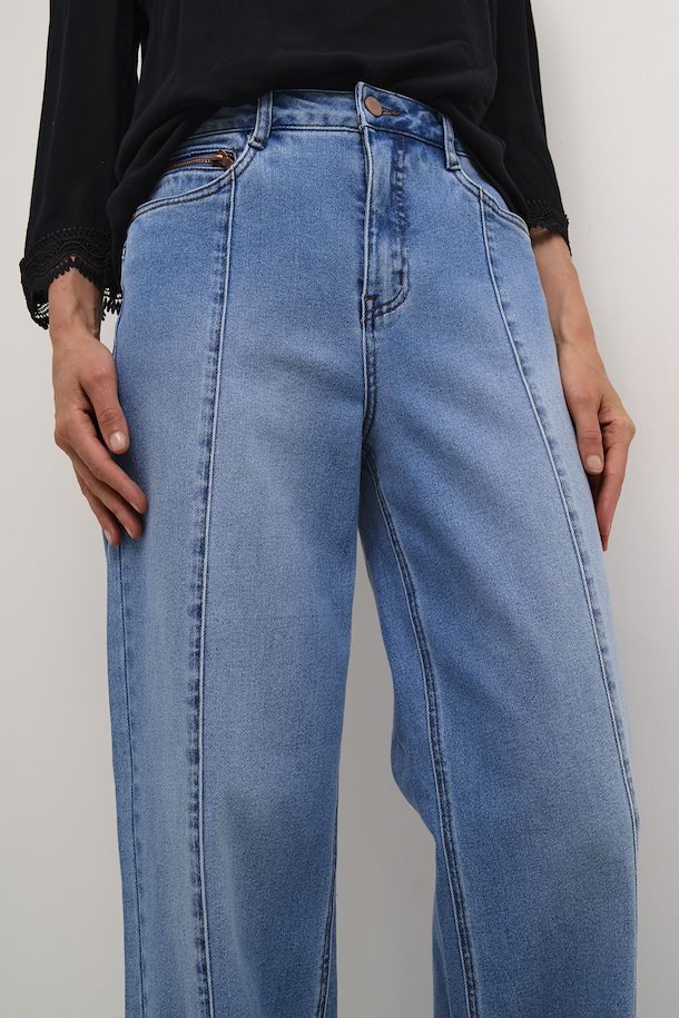 CRMIE JEANS