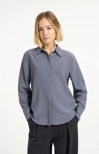 Blouse With Collar Detail in Arctic Seal Grey