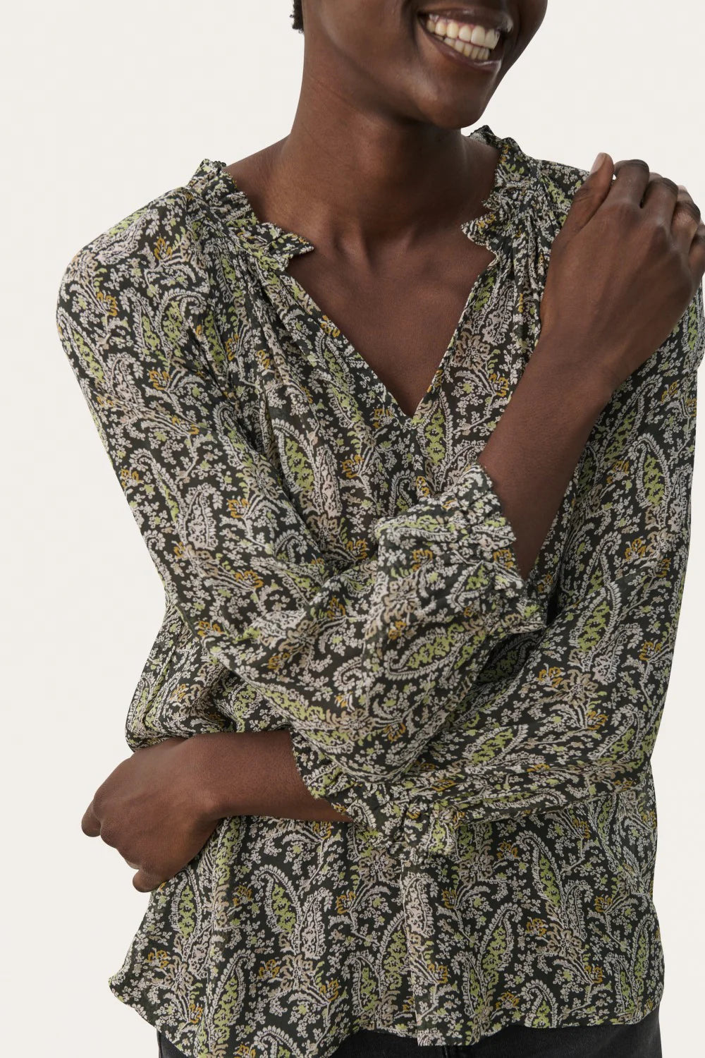 ElsiaPW Blouse in Rosin Paisley Print