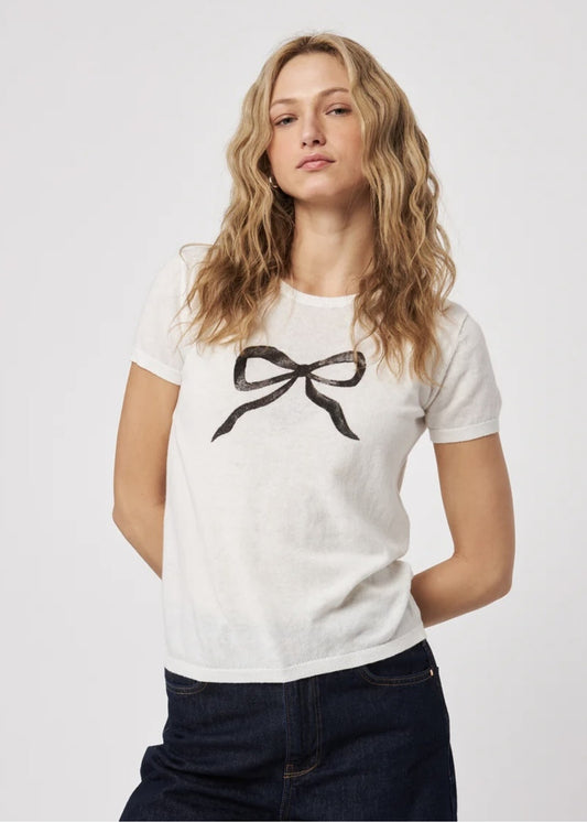 Elijah Tee in Preppy Chantilly