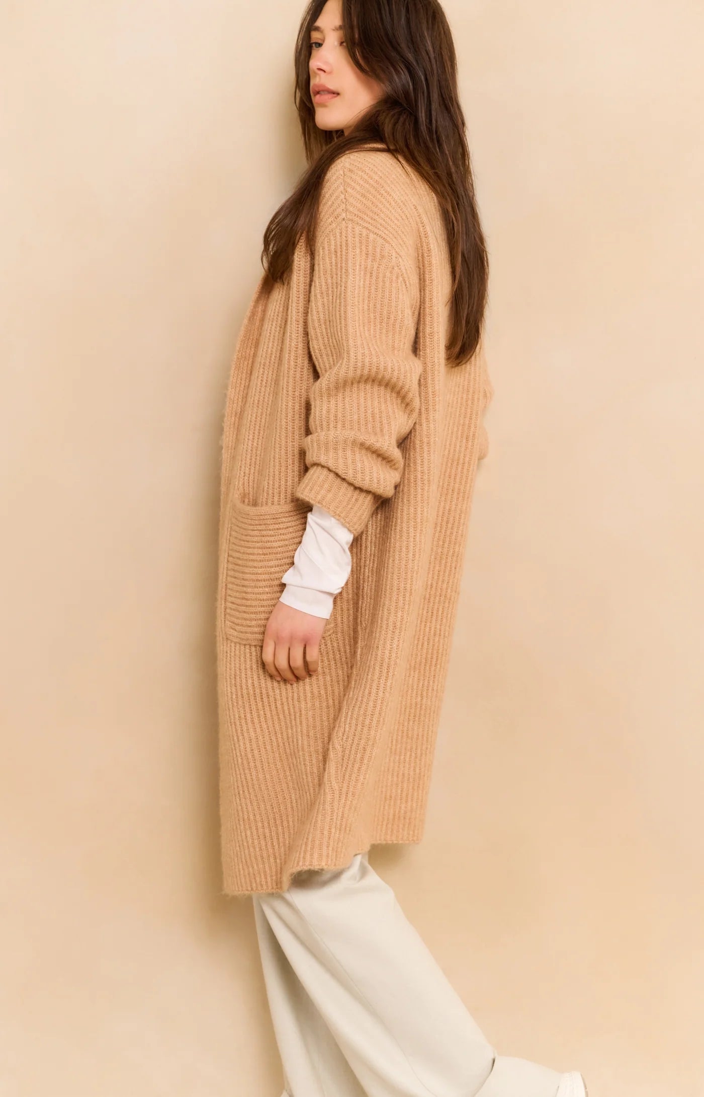 Long Heavy Knit Cardigan With Collar & Patch Pockets