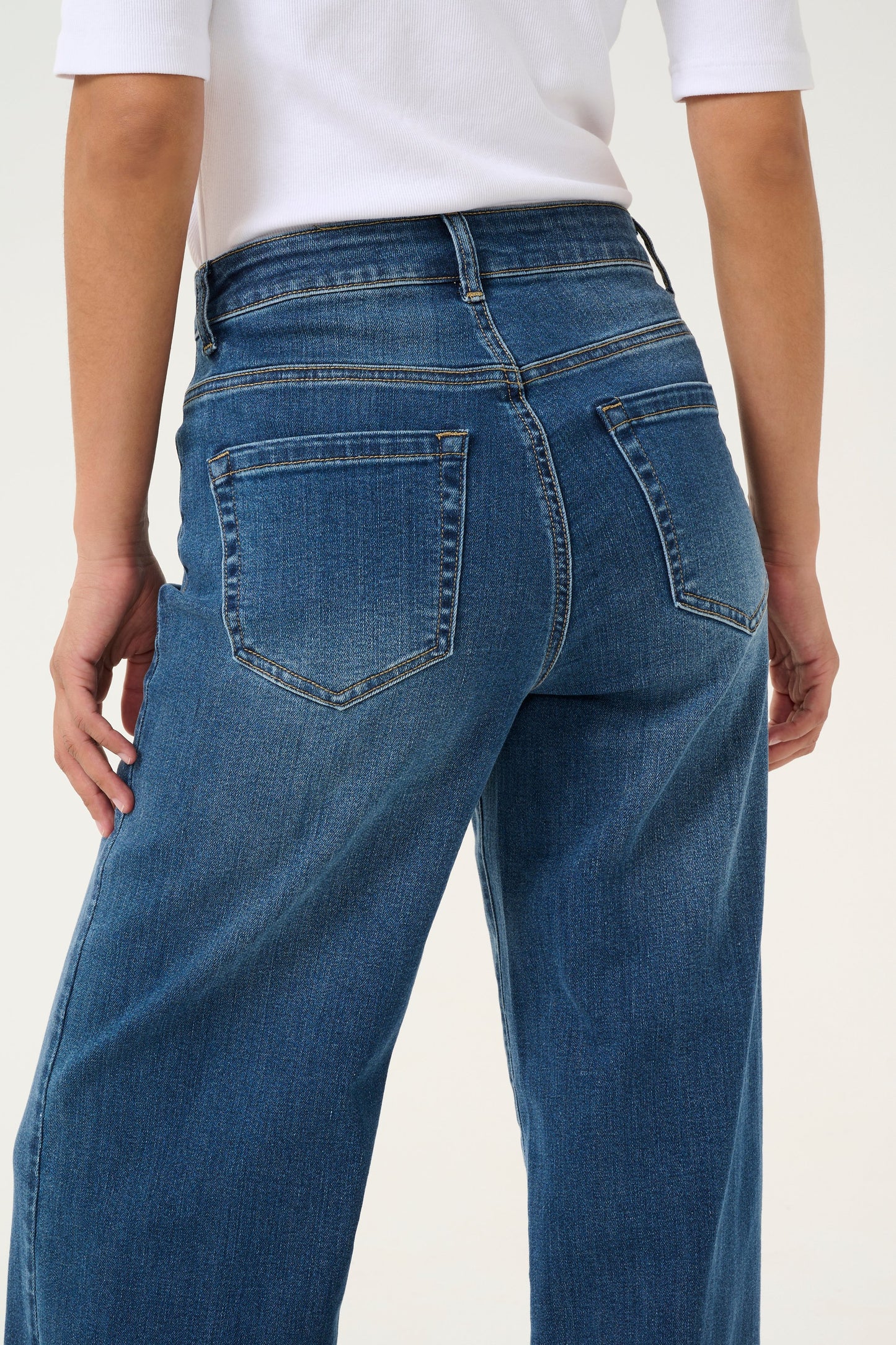 KAkarla Flared Jeans