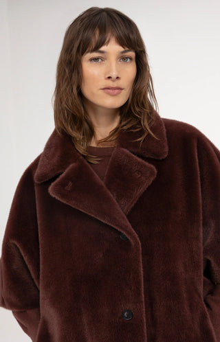Oversized Reversible Faux Fur Jacket in in Bitter Chocolate