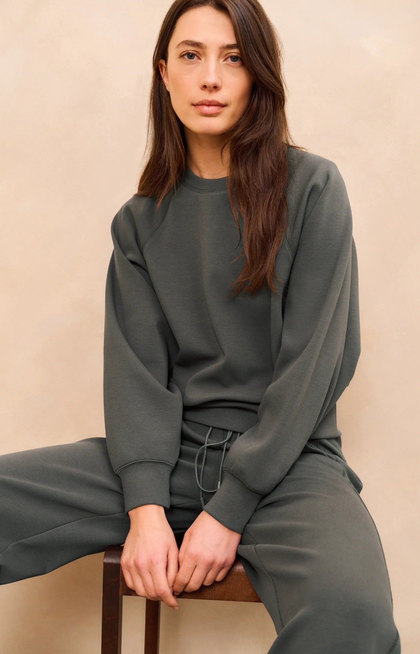 Raglan Sweatshirt with Fine Rib Texture & Crew Neck