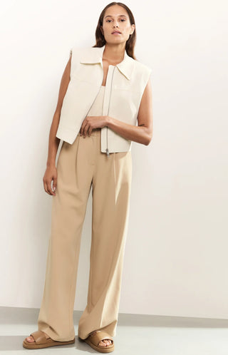 Sleeveless Cropped Jacket