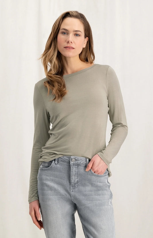 T-shirt with boatneck and long sleeve- Aluminum Beige