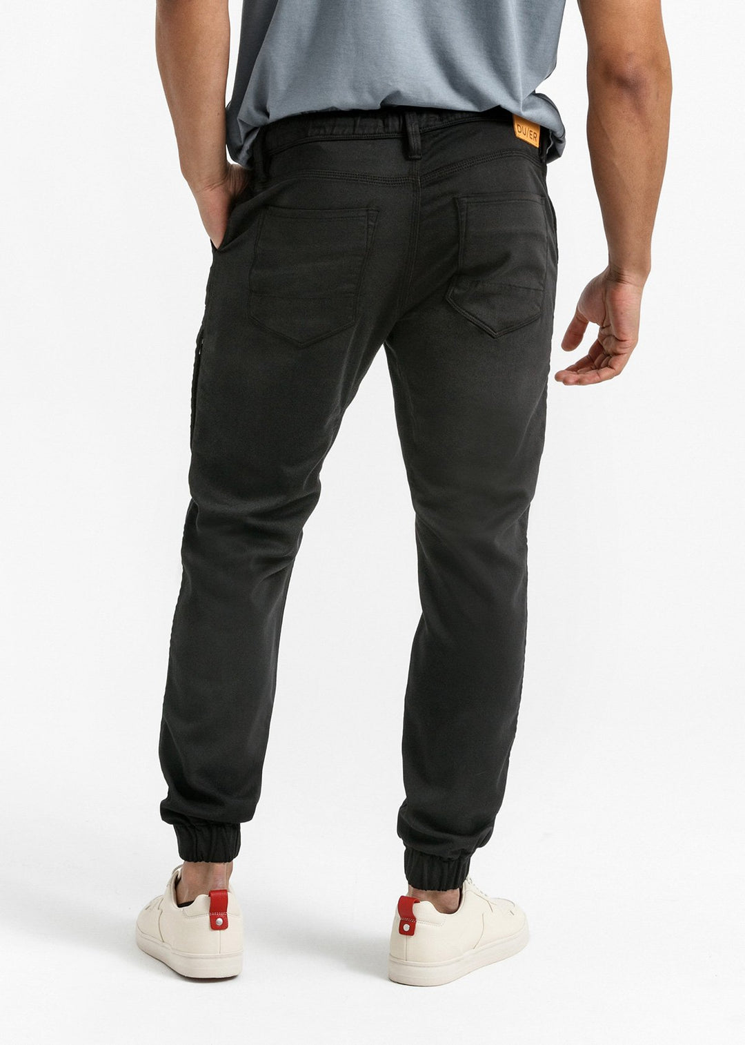 No Sweat Relaxed Jogger-Black